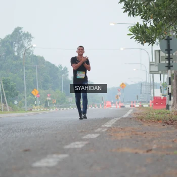 Runner Photo 3752523