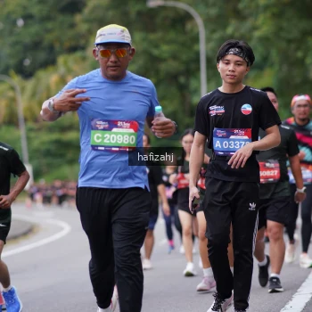 Runner Photo 3752542