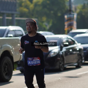 Runner Photo 3752559