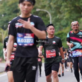 Runner Photo 3752574