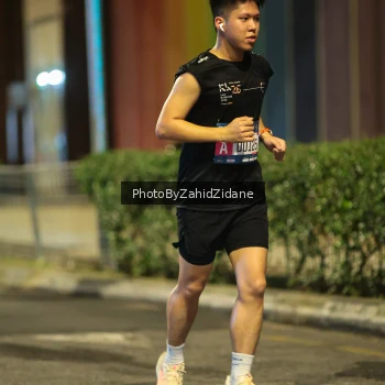 Runner Photo 3752604