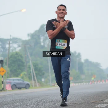 Runner Photo 3752611
