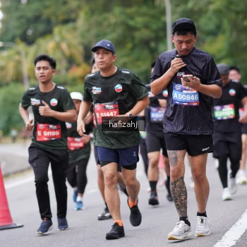 Runner Photo 3752629