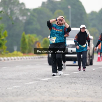 Runner Photo 3752674