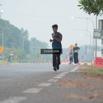 Runner Photo 3752687