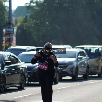 Runner Photo 3752700