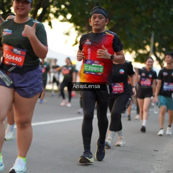 Runner Photo 3752703