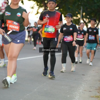 Runner Photo 3752731
