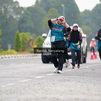 Runner Photo 3752735