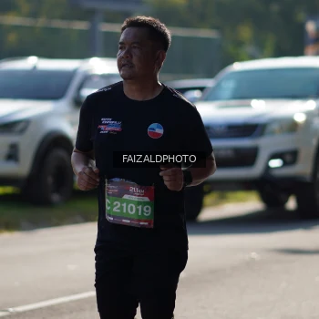 Runner Photo 3752738