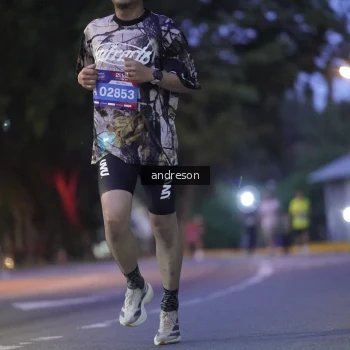 Runner Photo 3752742