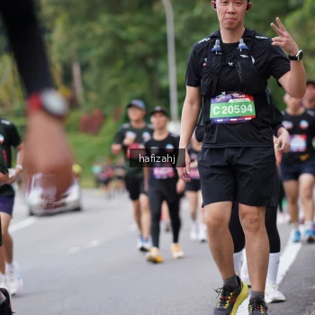 Runner Photo 3752745