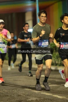 Runner Photo 3752750