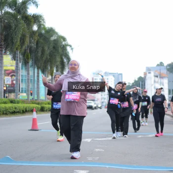 Runner Photo 3752752