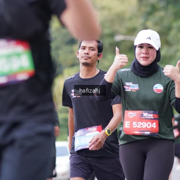 Runner Photo 3752775