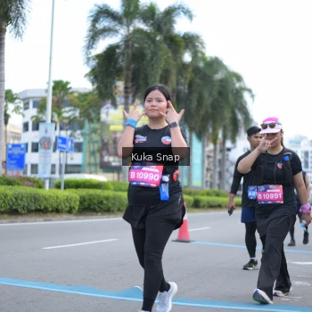 Runner Photo 3752805