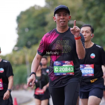 Runner Photo 3752807