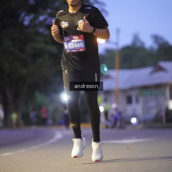 Runner Photo 3752821