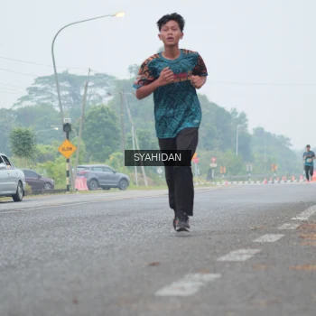 Runner Photo 3752825