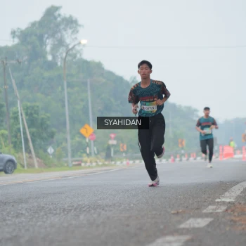 Runner Photo 3752867