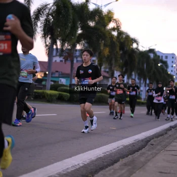 Runner Photo 3752905