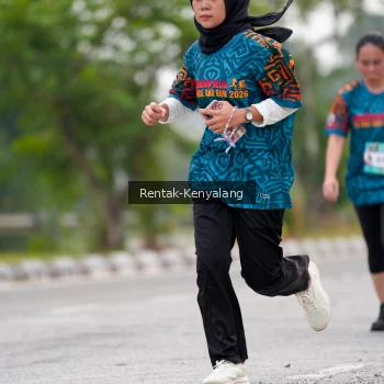 Runner Photo 3752914