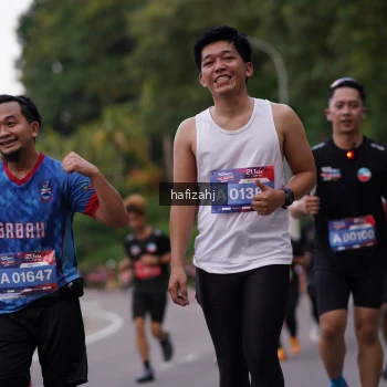 Runner Photo 3752922
