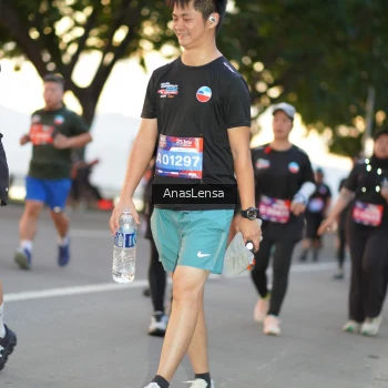 Runner Photo 3752948