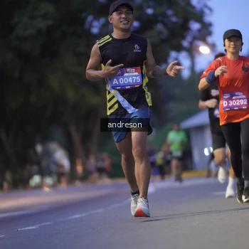 Runner Photo 3752961