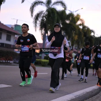 Runner Photo 3752995