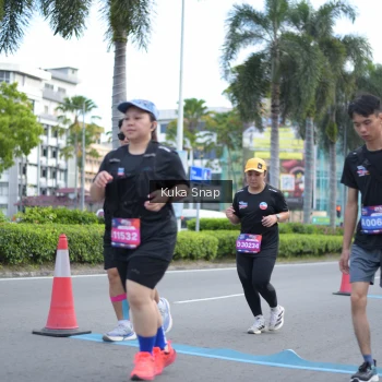 Runner Photo 3753035