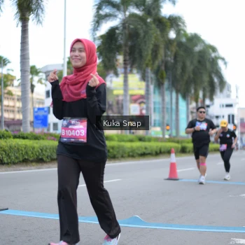 Runner Photo 3753076