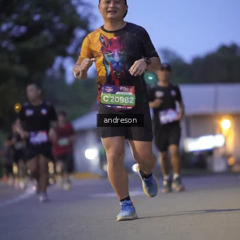 Runner Photo 3753149
