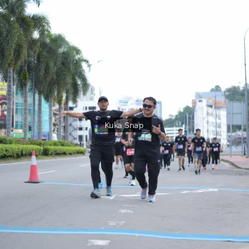 Runner Photo 3753174