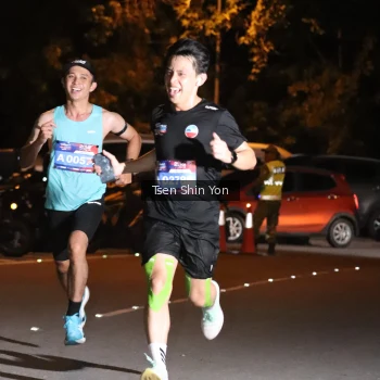Runner Photo 3753192