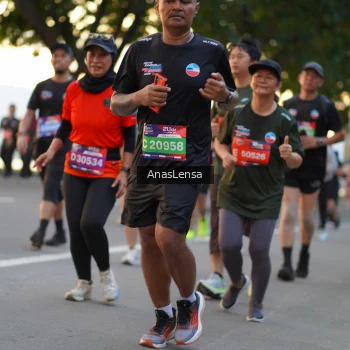 Runner Photo 3753272
