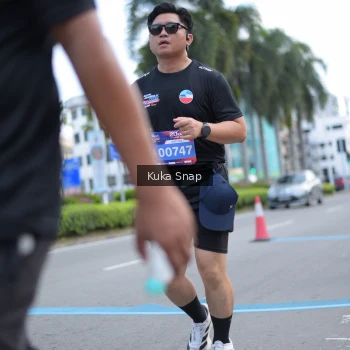 Runner Photo 3753354
