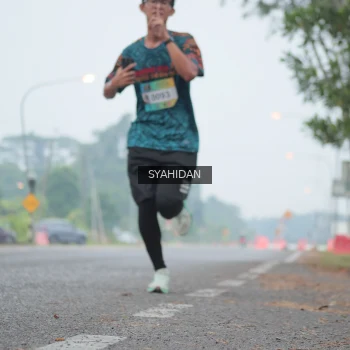 Runner Photo 3753395