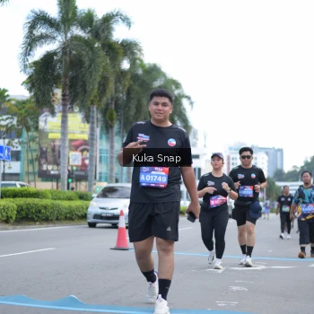 Runner Photo 3753397