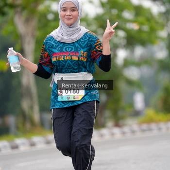 Runner Photo 3753513