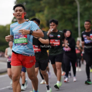 Runner Photo 3753519