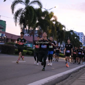 Runner Photo 3753531