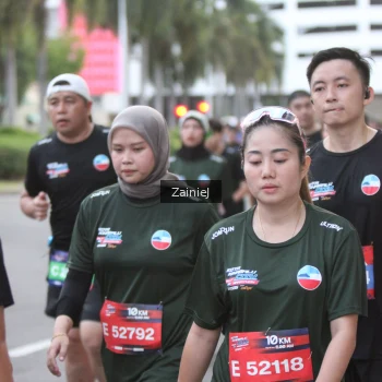 Runner Photo 3753602