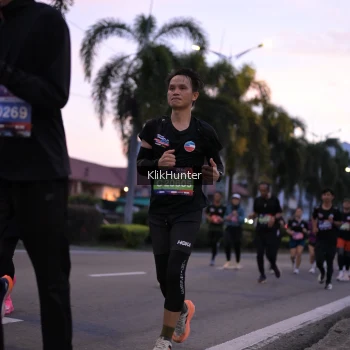 Runner Photo 3753643