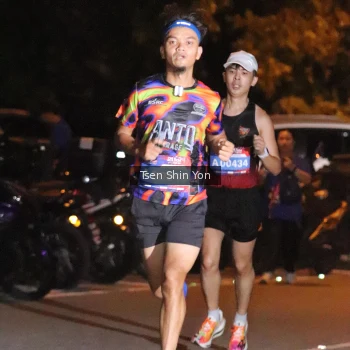 Runner Photo 3753662