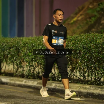 Runner Photo 3753665