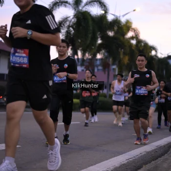 Runner Photo 3753717