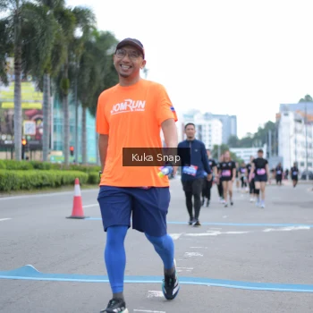 Runner Photo 3753722