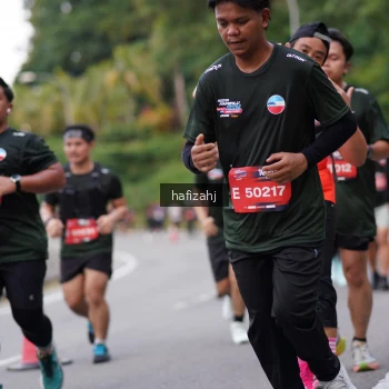 Runner Photo 3753739