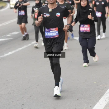 Runner Photo 3753762